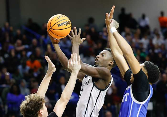 AAA Finals LR Central vs Bryant__00006